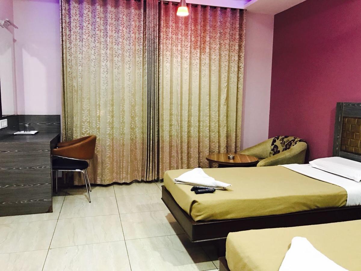 Iroomz Vaishali Residency Bellary Εξωτερικό φωτογραφία